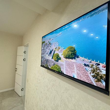 New Lux Apartment In Kischinau Exterior foto