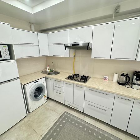 New Lux Apartment In Kischinau Exterior foto