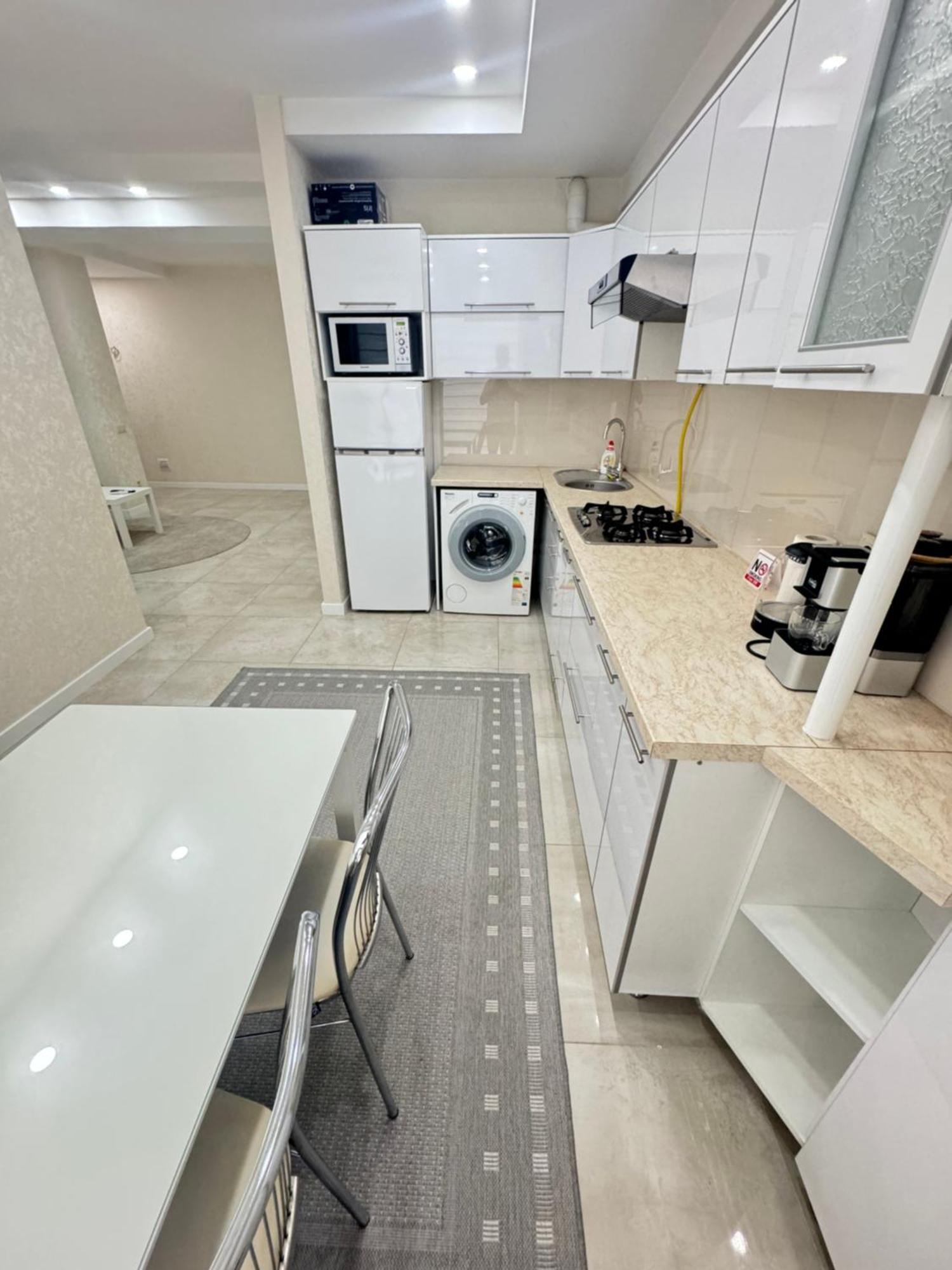 New Lux Apartment In Kischinau Exterior foto