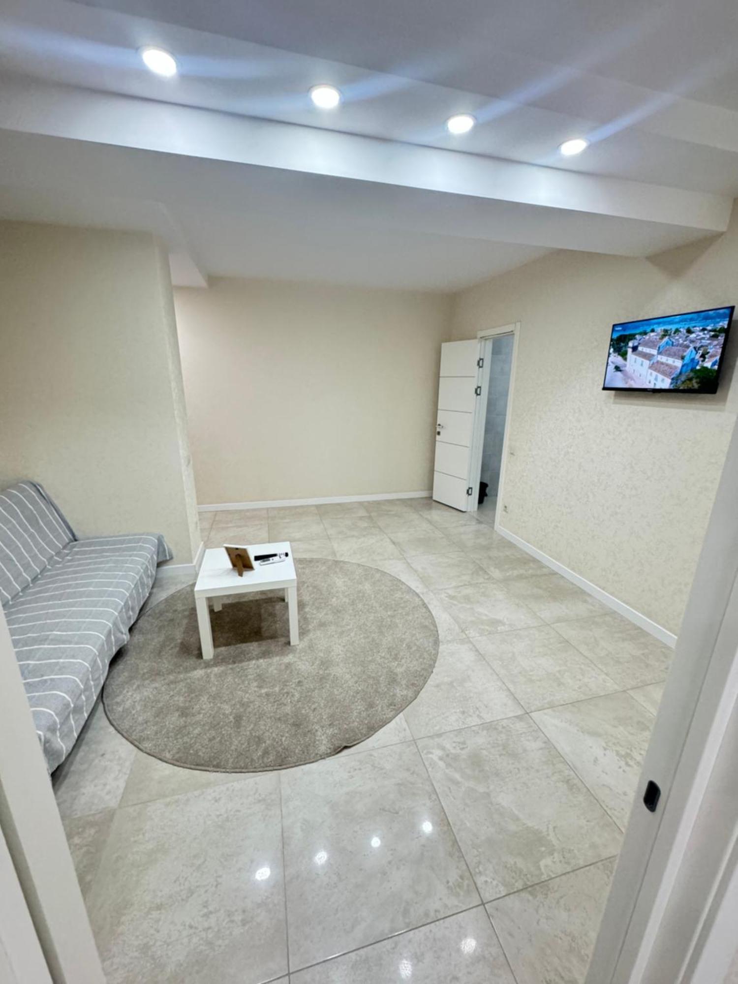 New Lux Apartment In Kischinau Exterior foto