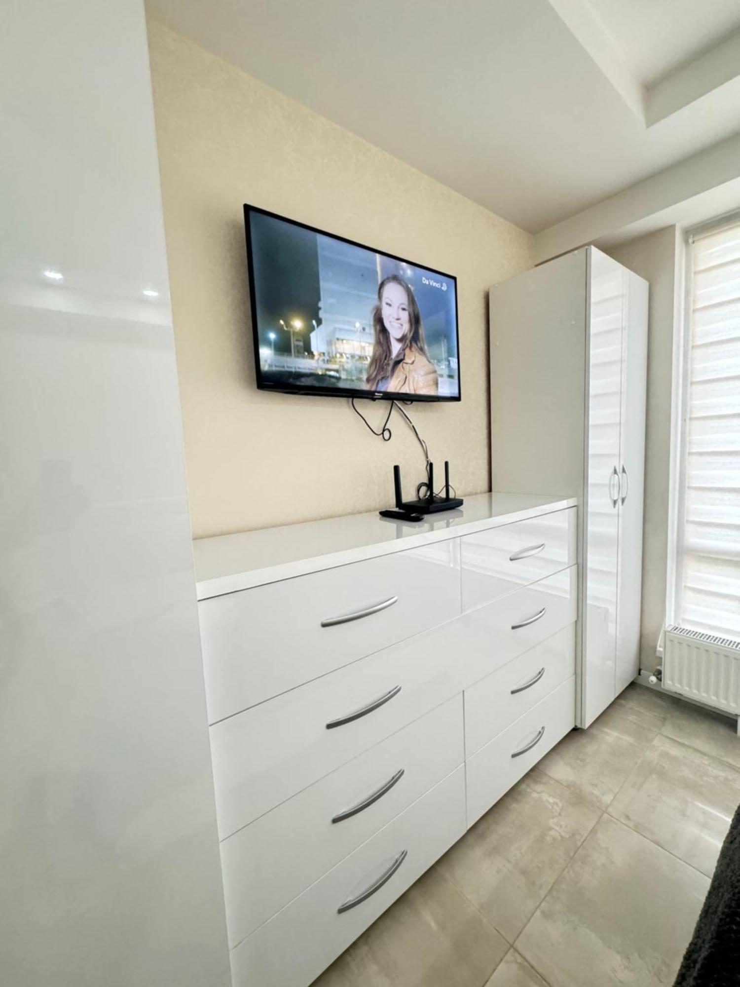 New Lux Apartment In Kischinau Exterior foto